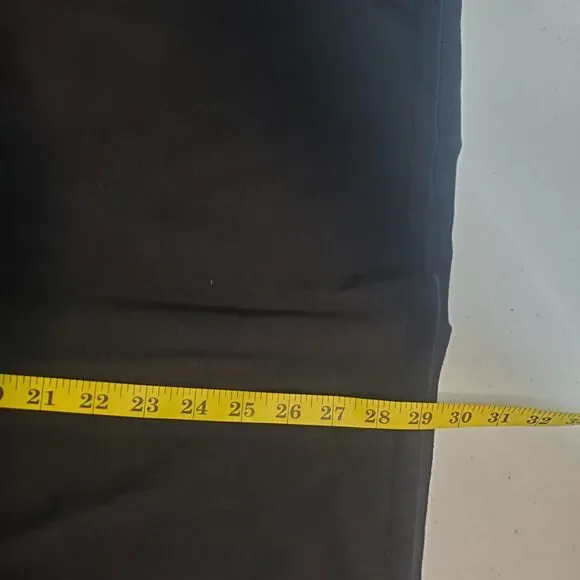 Patagonia Men's T-shirt Large Black Logo Ridge Pocket Responsibili-Tee Outdoors - Picture 11 of 12